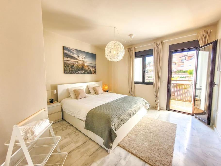 Casa Roberto Enjoy Villa มิฮาส ภายนอก รูปภาพ